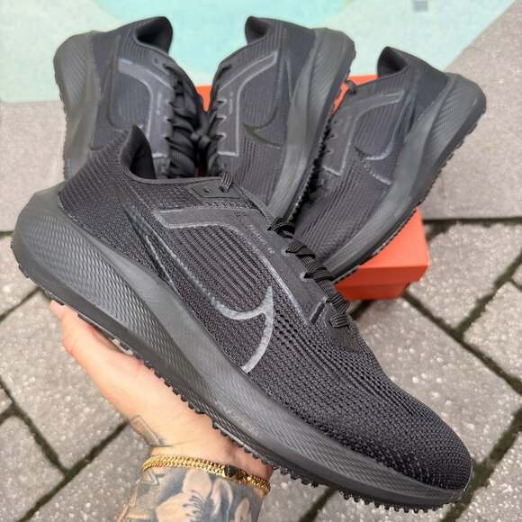 Nike Other - NIKE AIR ZOOM PEGASUS 40 BLACK MENS RUNNING DV3853-002 NEW SZ 11